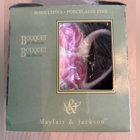 Mayfair and Jackson Bone China Mugs NWOT - Picture 4 of 10